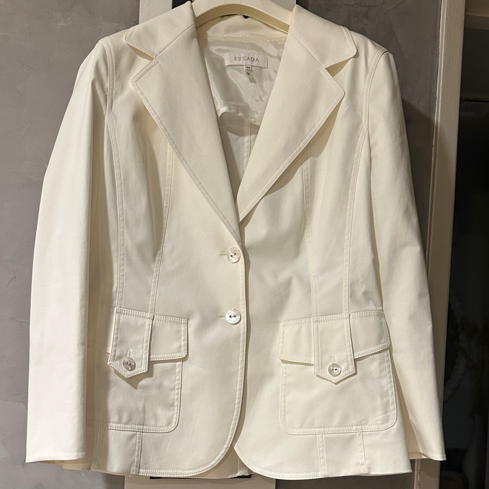 Escada Women's Ivory Blazer & pants set like new
